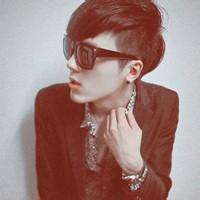 非主流露背头像 陪你从婚礼到葬礼ぴ