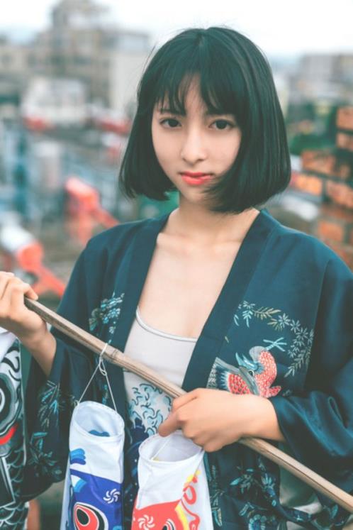 晒一家人朋友圈幽默说说