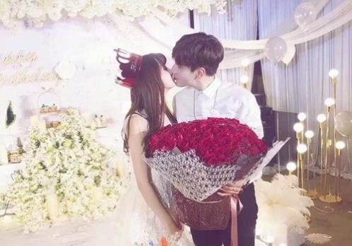 表达对男朋友的爱说说