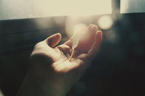 暗示一个人孤独的句子