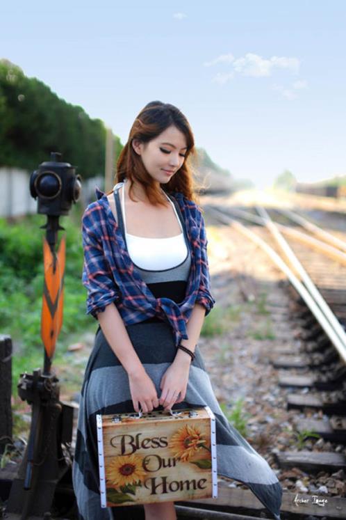 人累心累身心疲惫图片