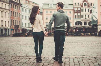 微信情侣名字温馨浪漫