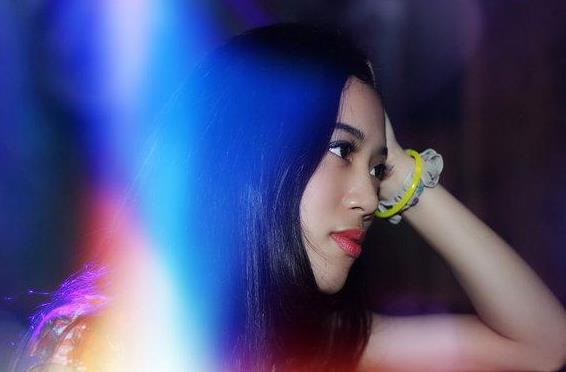 关于寂寞的网名