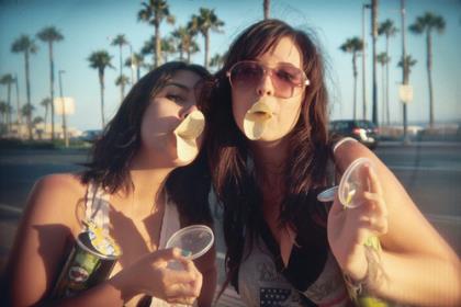 女人心情不好花钱发泄的说说