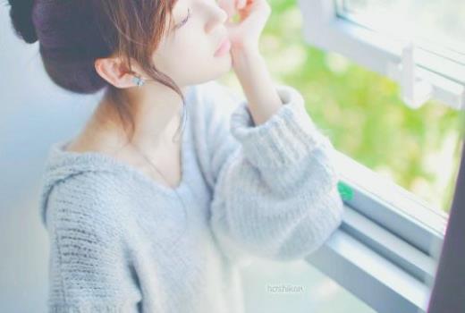 形容心情起伏不定的词语