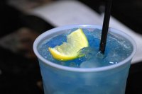 ​情侣吵架后的心情留言（情侣间吵架冷战的伤心句子）