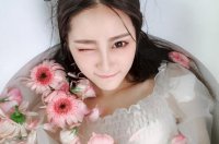 ​打吊瓶的搞笑心情说说