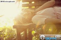 ​和父母吵架心烦的说说心情短语 突然心情烦躁说说