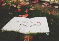 ​适合订婚发的朋友圈短语（心累朋友圈说说心情短语）