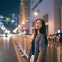 ​qq签名伤感女生心情：很久以前我喜欢过这片天空…