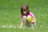 ​给姓尹的女孩子取名