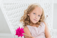 ​姓钭的女孩名字