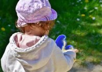 ​董姓女孩有诗意优雅的名字