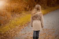 ​新生儿取名字女孩子小名 免费起名测名有内涵的名字