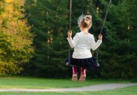 ​邹姓女孩取名简单大方