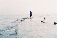 ​受伤后的心情短语 心疼爱人受伤的心情短语