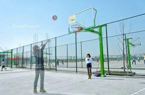 qq心情繁体个性签名(為什么我不能說愛你…)