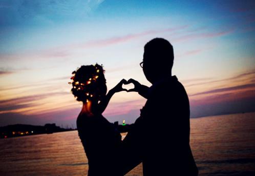 描写下雨 适合雨天的心情的句子