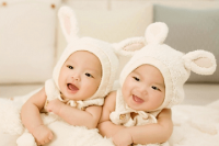 ​给双胞胎小朋友取名字大全