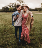 ​8个兄弟三个字的网名_明明说好不哭＿