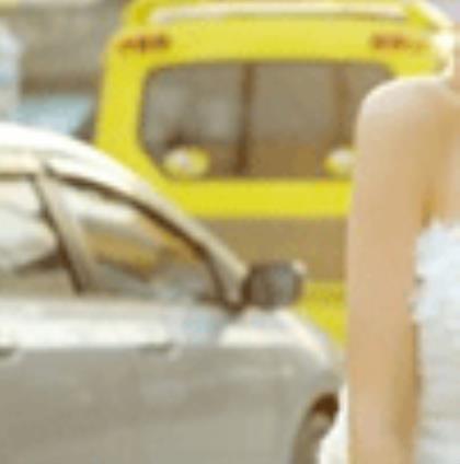 描写女人内心强大的句子