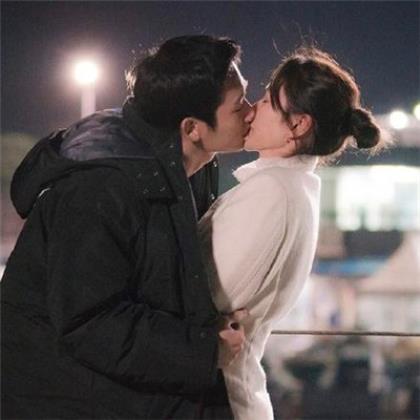 一个女人婚姻心寒绝望的句子