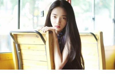 内心崩溃的句子带图片