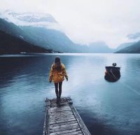 ​想念朋友的的心情说说，唯美心碎，看完只想哭！