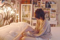 ​2023网红微信朋友圈背景图--寂寞是必需品&deg