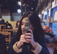 ​适合长期不换的网名、缠绵。决绝。