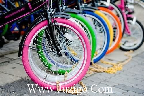 回老家心情经典短语回老家发朋友圈的短语(精选85句)