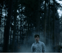 ​关于爱情的qq网名女生、我是一个笨小孩。