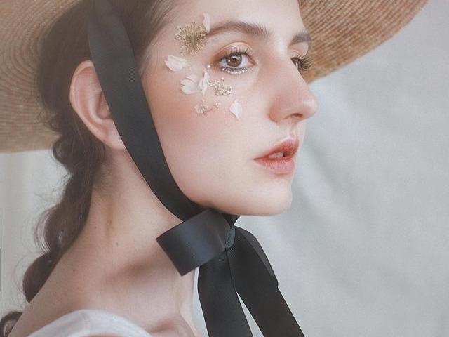 12个有格调美丽的英文名字分享，高级有寓意气质的英文名-第3张图片-