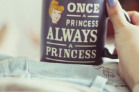 ​最新的6字QQ网名--看破尘世冷暖