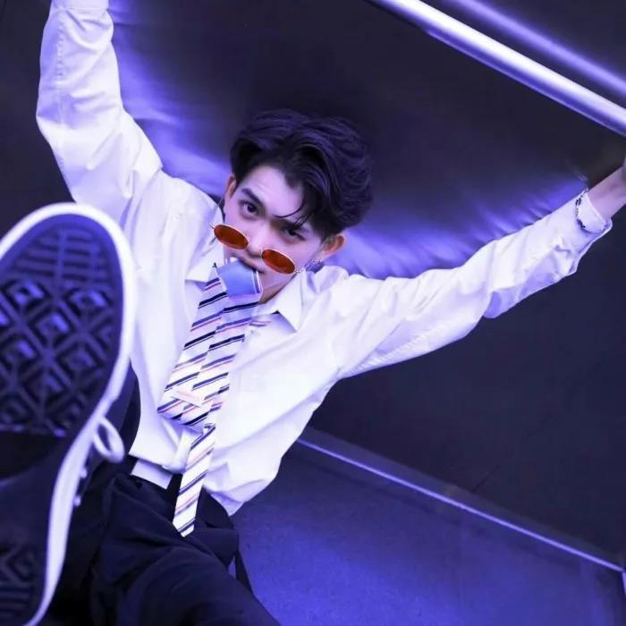 最火好听又帅气的qq名字2022，超拽高级炫酷的QQ昵称-第1张图片-