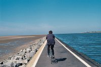 ​不舍但必须离开的句子不舍离别的心情的句子(88句)