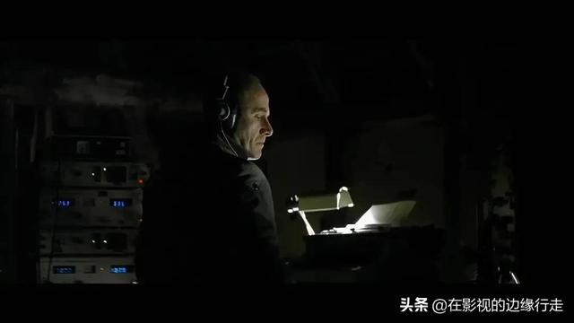 窃听风暴的主要内容（看名字像是犯罪悬疑大片）(7)