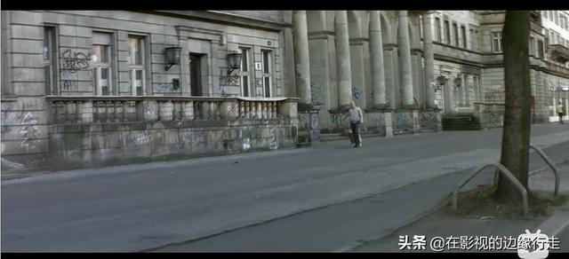 窃听风暴的主要内容（看名字像是犯罪悬疑大片）(23)