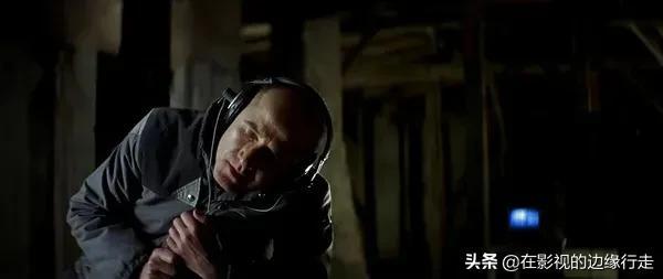 窃听风暴的主要内容（看名字像是犯罪悬疑大片）(11)