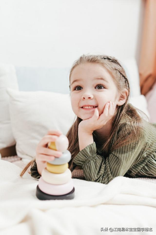 新颖有涵养的男孩名字推荐（独特新颖的男孩名字）(2)