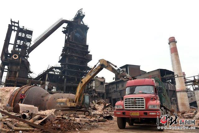谭咏麟谭校长名字怎么来的（谭咏麟为何叫谭校长）(4)