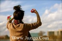 ​有关感慨社会的句子感慨一下心情的句子(精选77句)