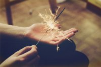 ​心情不好失眠了发朋友圈的说说(45句)