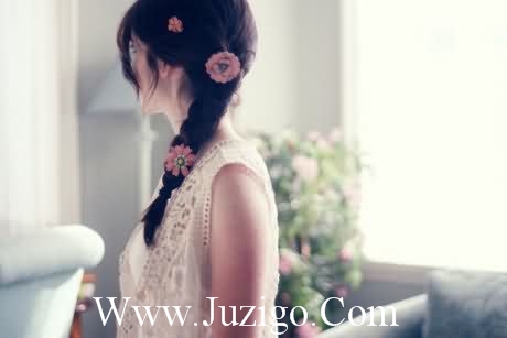 重回母校的感慨的句子回到母校的心情朋友圈(精选30句)