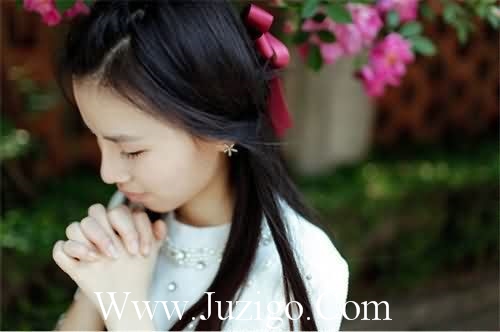 心情低落无奈的短句子有一种无奈，叫做自编自导