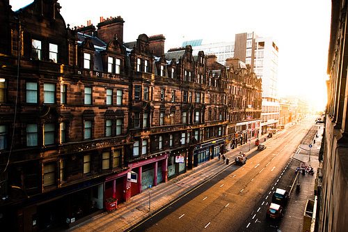 写心情高兴激动的句子28句