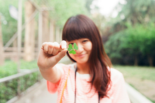 形容自己花钱厉害说说 钱不经花的心情说说(16句)