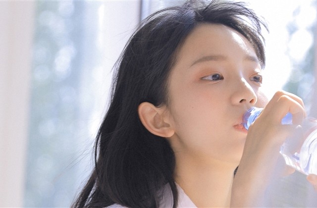 唯美有气质纯文字的女生微信名字(精选282个)