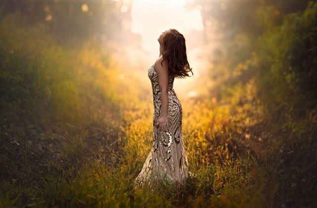 忘掉忧伤的网名(优选128个)