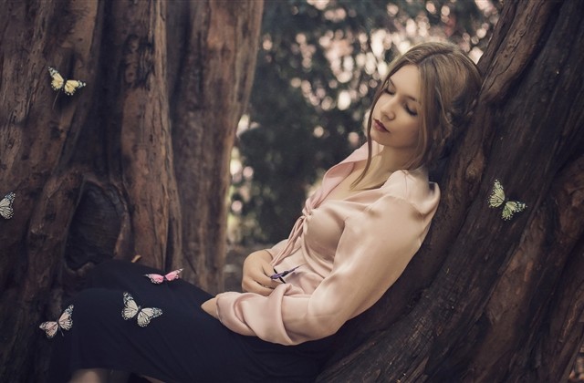 好看好听的5个字的昵称：北城柳絮飞